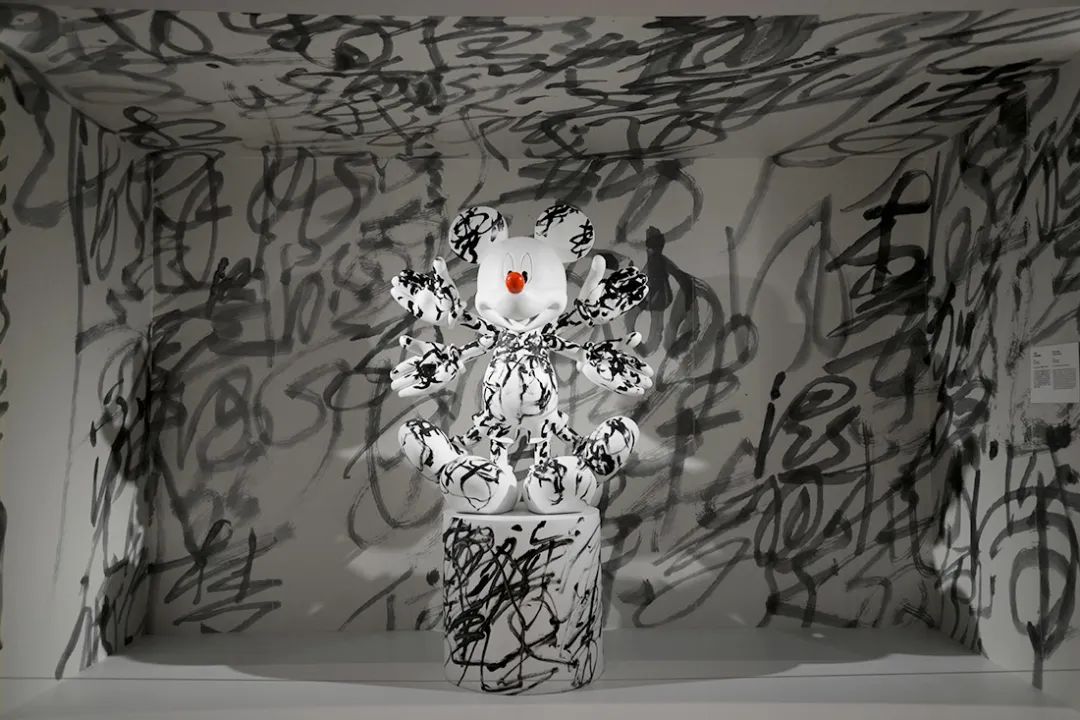 全新诠释|60位国内外艺术家如何创作自己的米奇(图38)