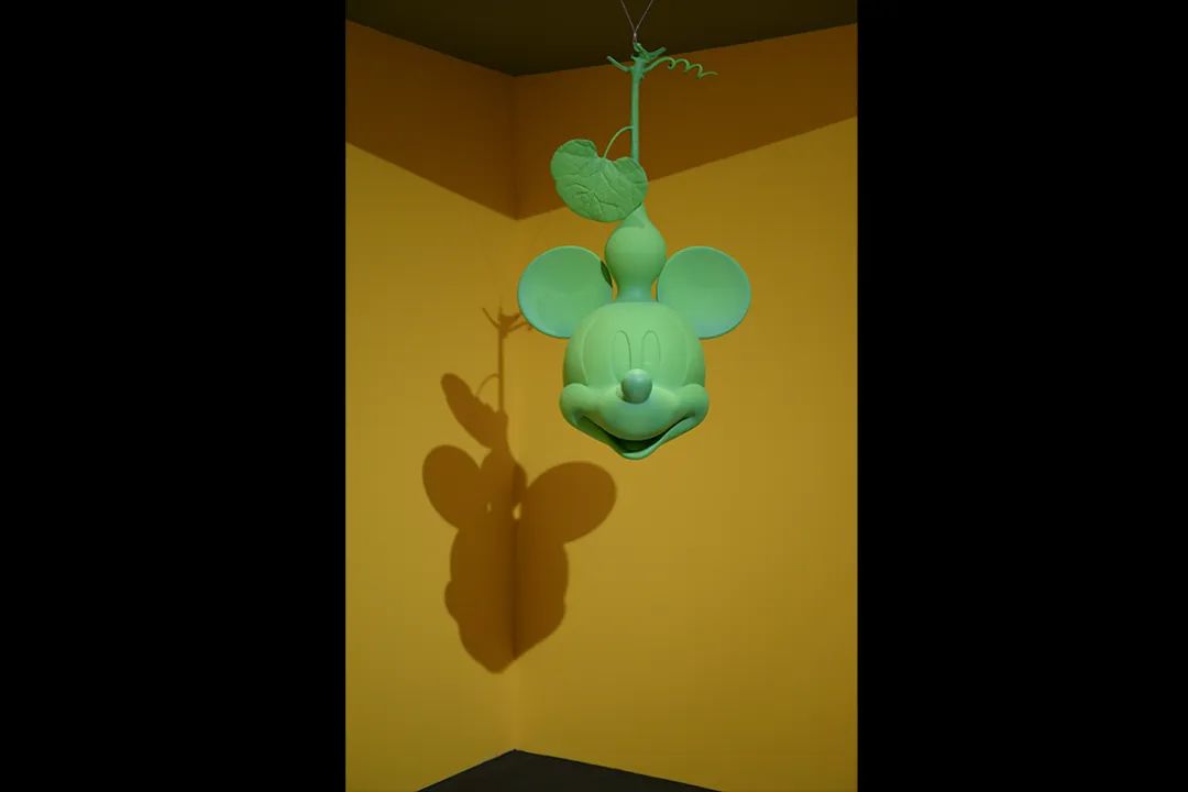 全新诠释|60位国内外艺术家如何创作自己的米奇(图46)