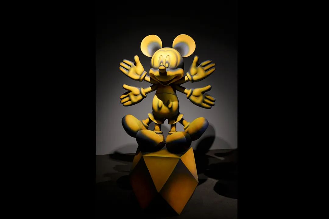 全新诠释|60位国内外艺术家如何创作自己的米奇(图54)