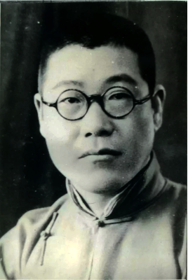 20世纪30年代的潘天寿.png