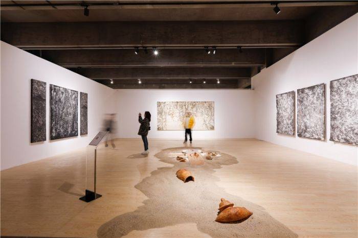 苏州寒山美术馆 | 汤国、严善錞作品呈现“轻清之气”(图6)