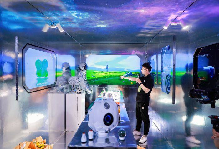 2023中国美术学院毕业季：3000余件作品共同绽放“大脑花园”(图45)