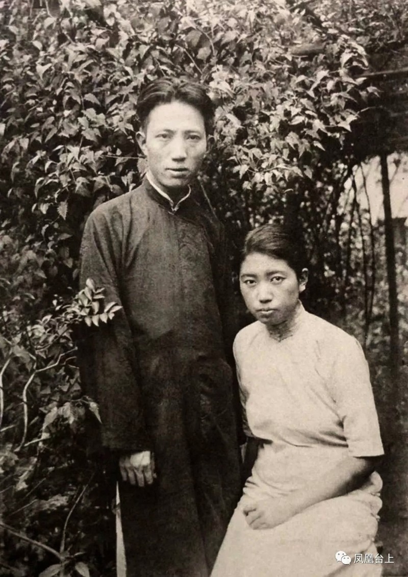 《凤凰台上》3.jpg