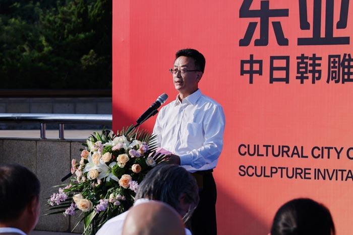 2023“东亚文化之都：中日韩雕塑邀请展”首展在青岛正式开幕(图5)