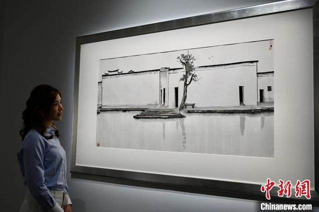 吴冠中之子吴可雨向香港艺术馆无偿捐赠1亿港元，设立“吴冠中艺术赞助”专项基金，支持推广吴冠中及中国近现代艺术(图5)