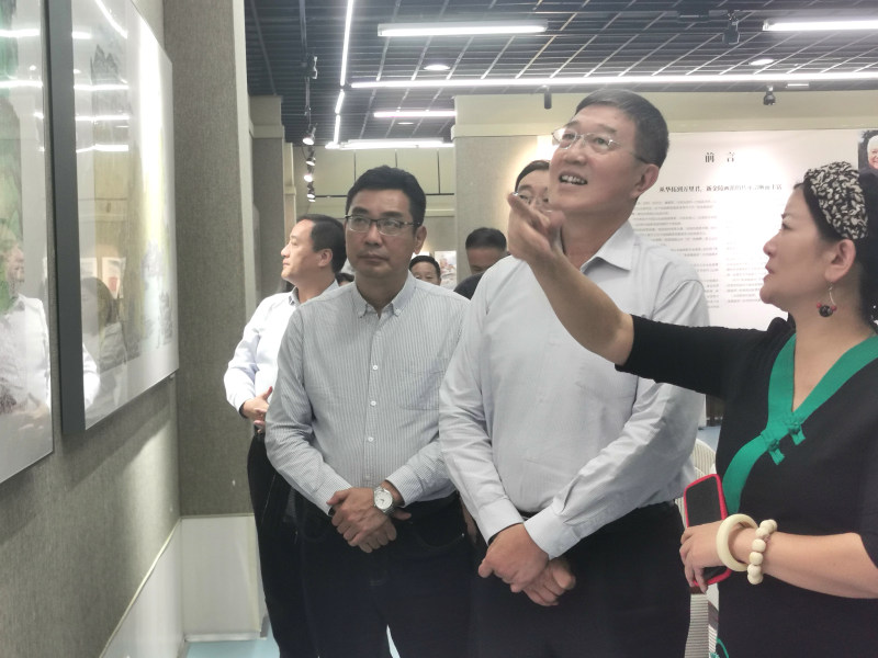 纪念陶行知诞辰135周年“传承·华拓、万里君师徒中国画南京晓庄学院联展”今天开幕(图8)